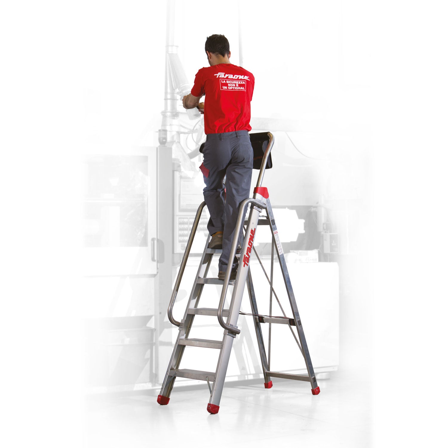 DOMUS4 | DOMUS | Escalera profesional con peldaños cómodos Peldaños 4